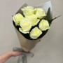 7 белых роз фото 2